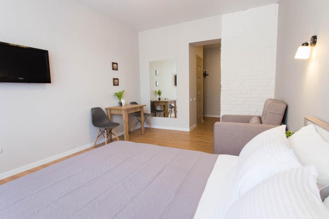 Cozy Apartment Beside Metro Yaroslava Mudroho, Universytet - Chernyshevska Str 95-6 Kharkov Luaran gambar